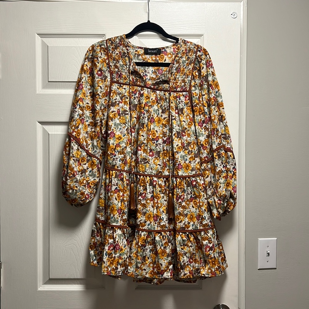 Few Moda Kady dress in orange floral